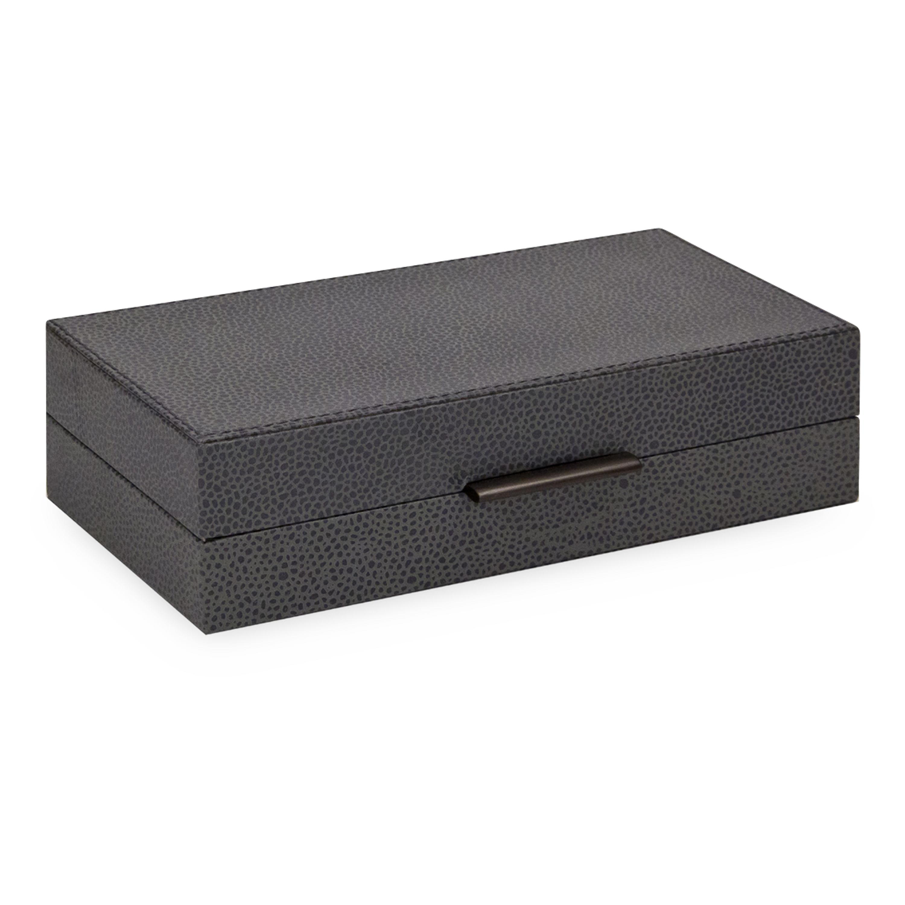 The perfect subtle graining of leather and understated bronze slim knobs provide fantastic complements for the stylish grey interior and smooth suede bases of these boxes.