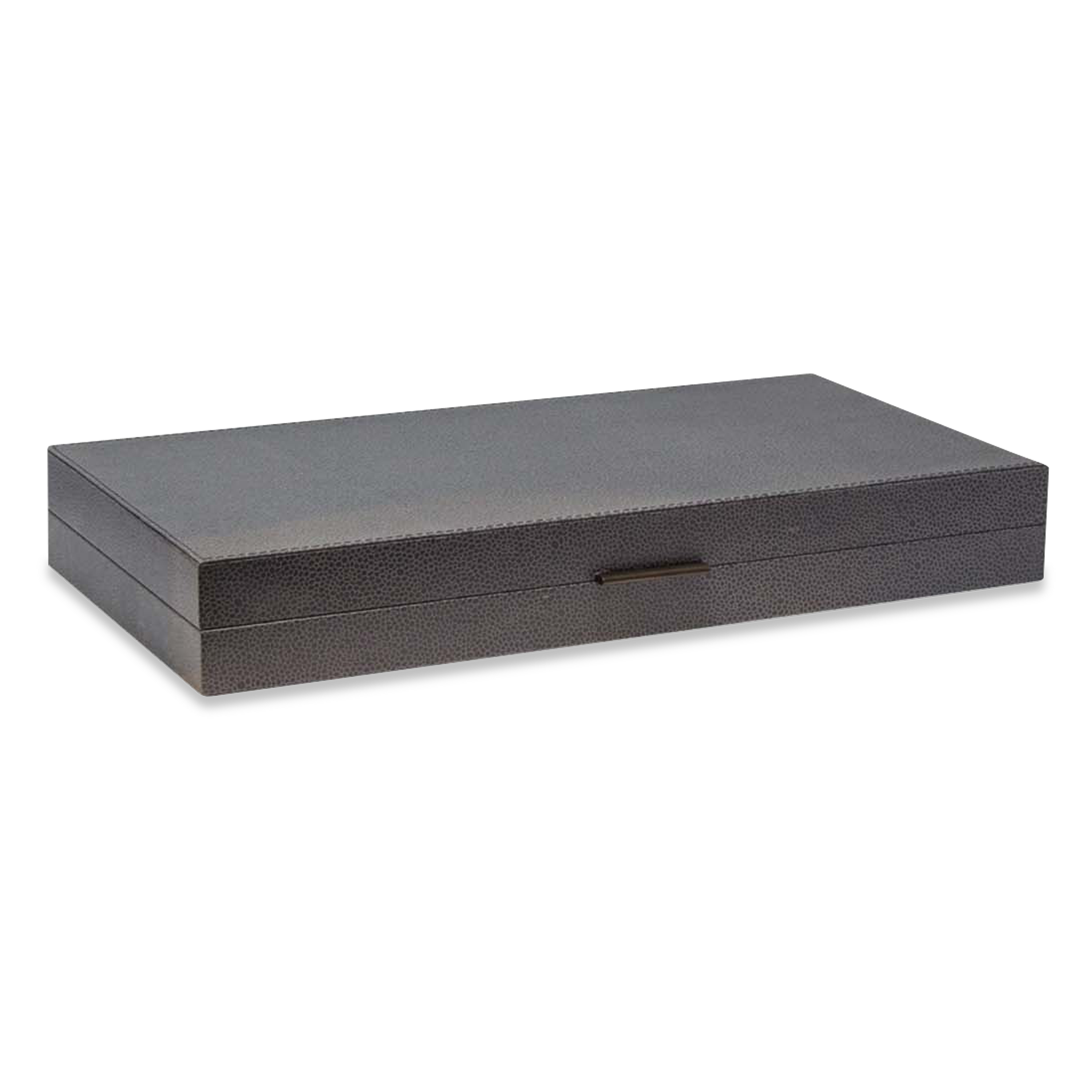 The perfect subtle graining of leather and understated bronze slim knobs provide fantastic complements for the stylish grey interior and smooth suede bases of these boxes.