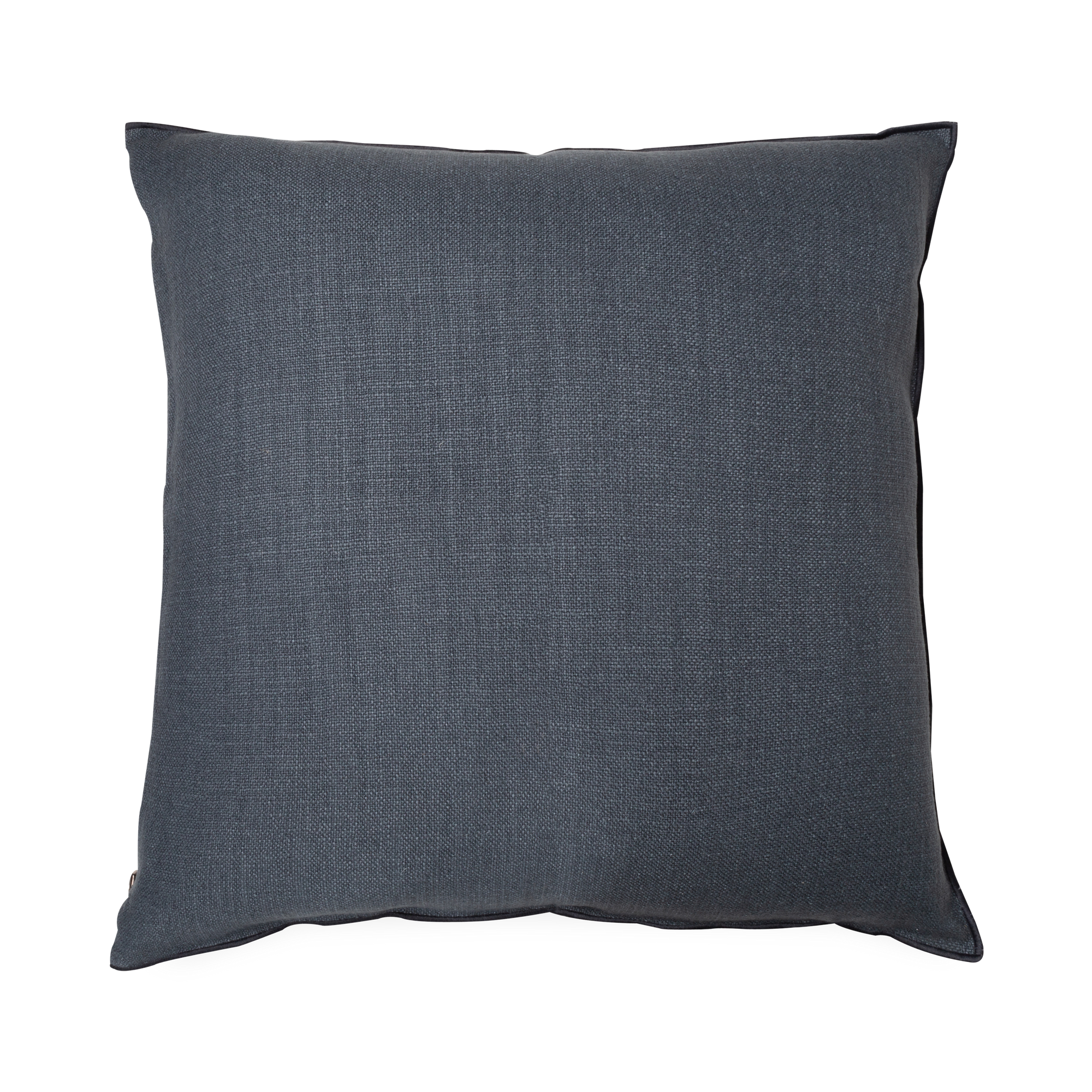 A luxe display of luxe linen, the Vintage Linen Pillow adds a texturally captivating touch to your lounging space.