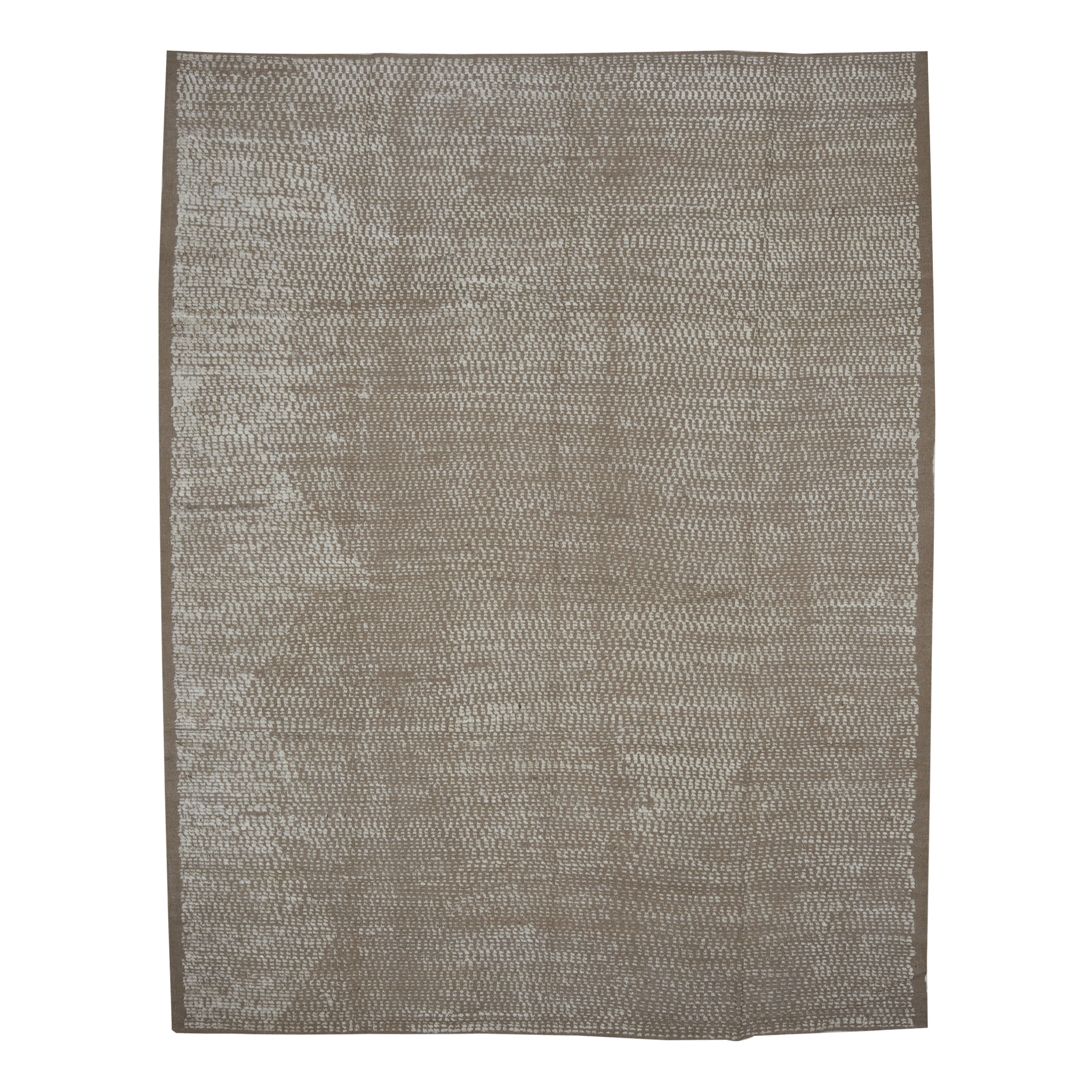 Revered for its lustre and soft hand, the natural qualities of wool from ancient Karakul sheep are honoured through restraint and refinement.
