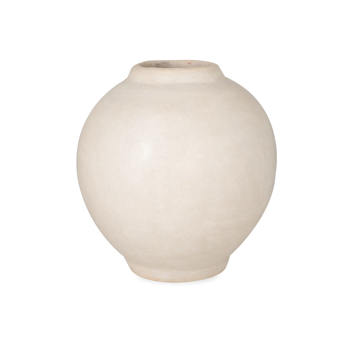 The Tadelakt Collection is crafted from tadelakt made with the limestone of the Marrakech Plateau.