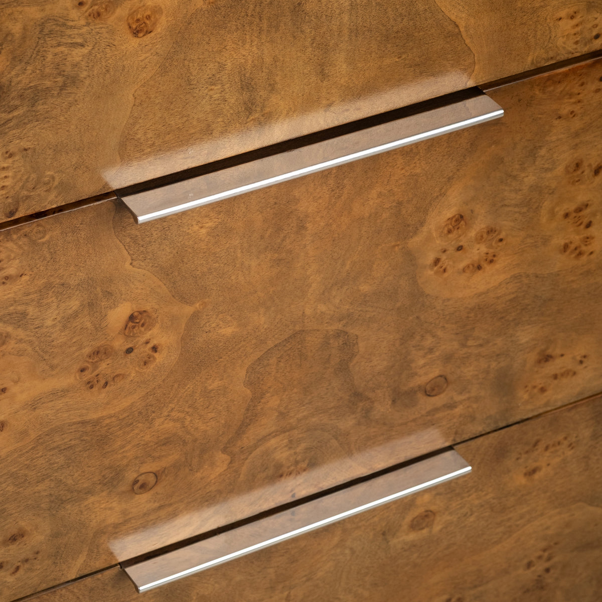 Evoke Dresser