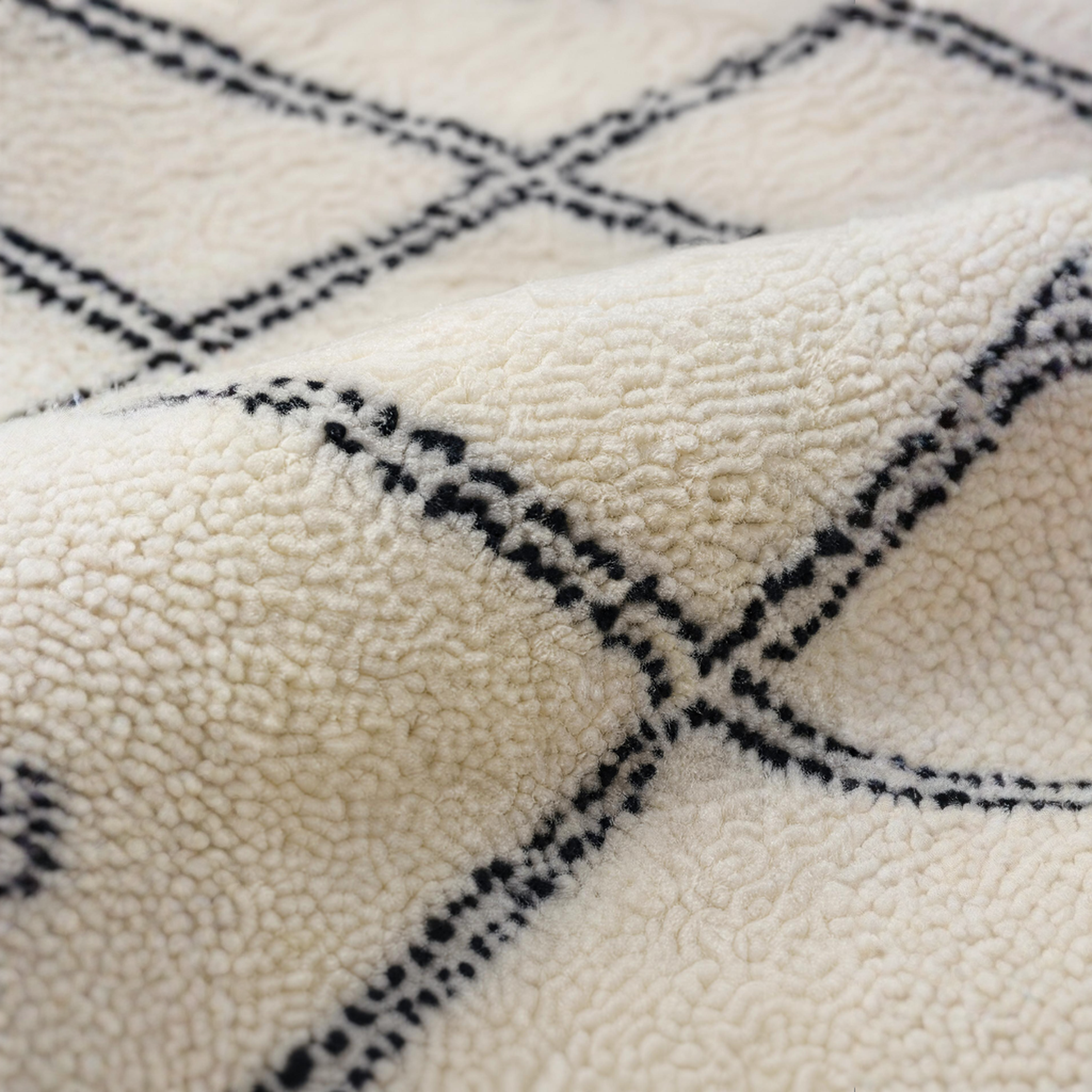 Test Rug 2