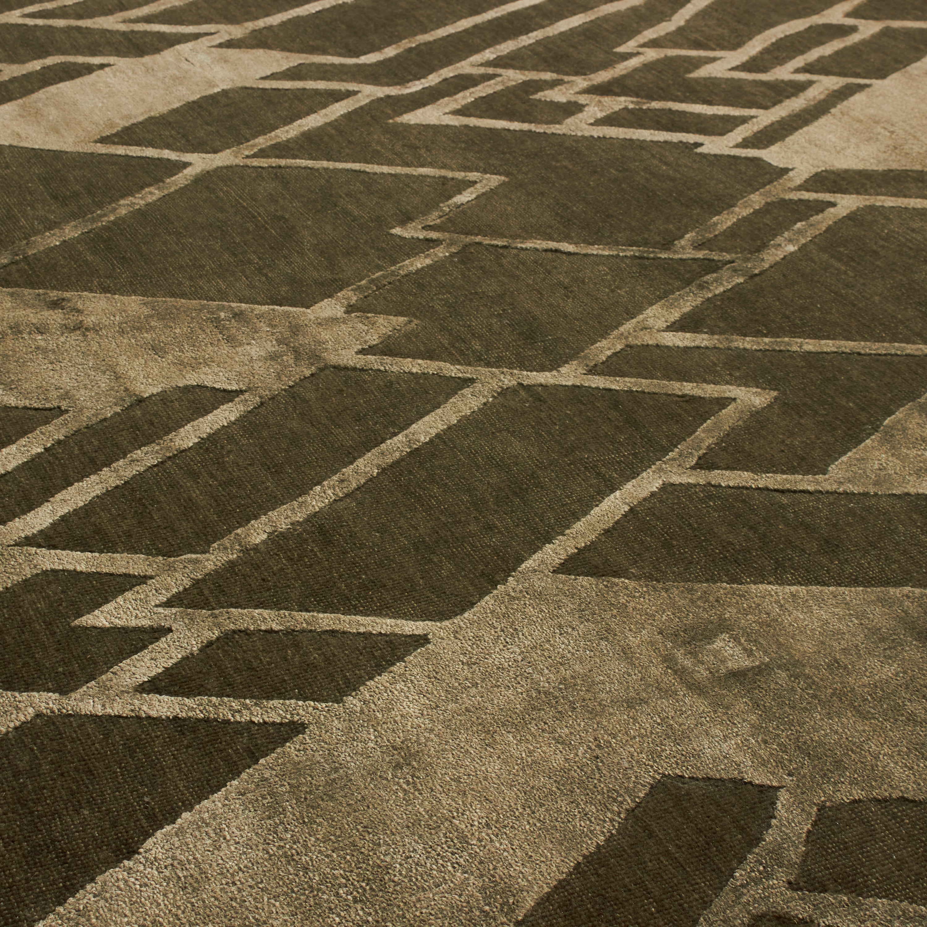 The Vienna Werkstätte Rug Collection honours the early 20th century alliance of artists and designers, known as Wiener Werkstätte, who sought to eliminate the boundary between cr