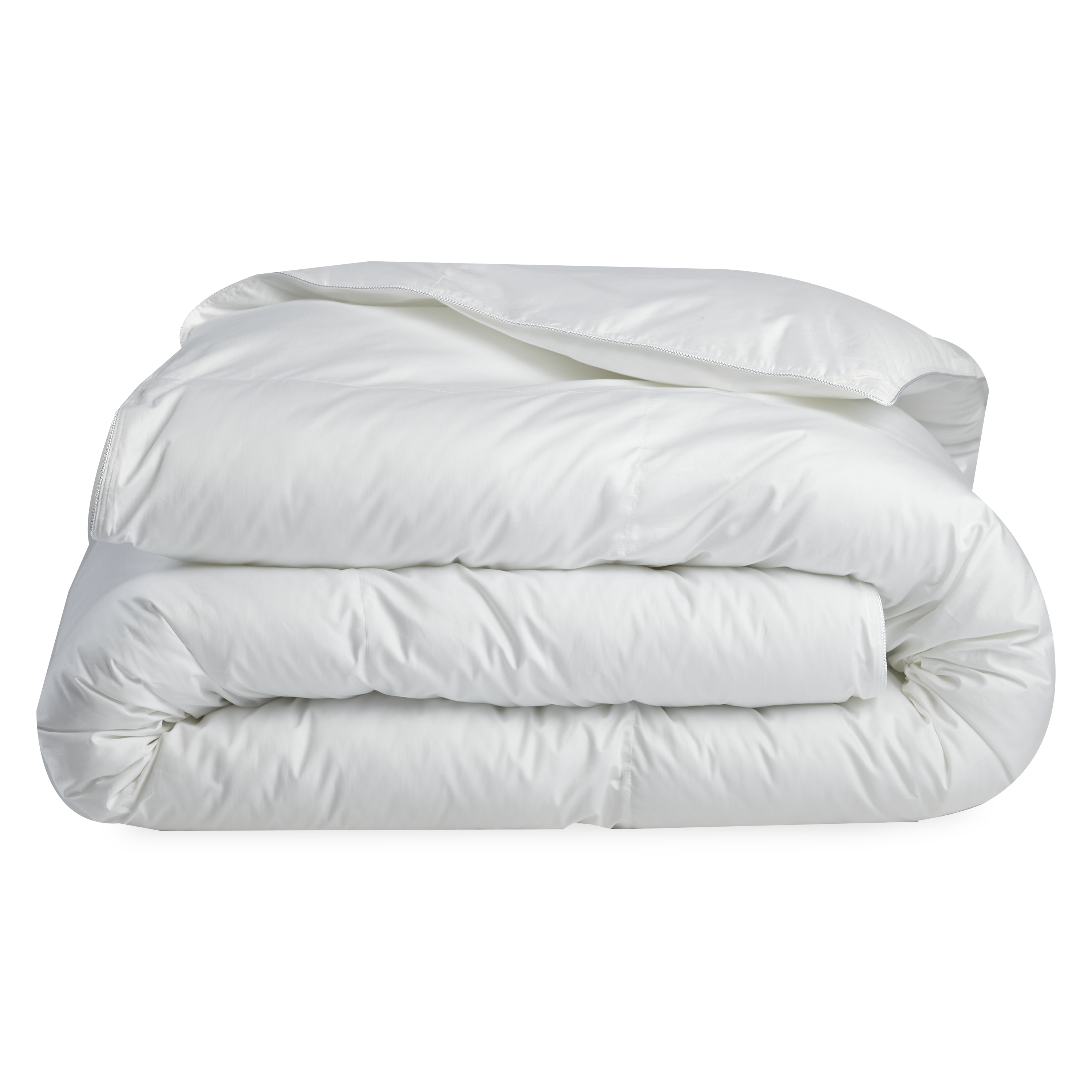 Offering warmth and luxury, our down alternative duvet is designed to mimic the comfort and loft of natural down, while remaining hypoallergenic.
