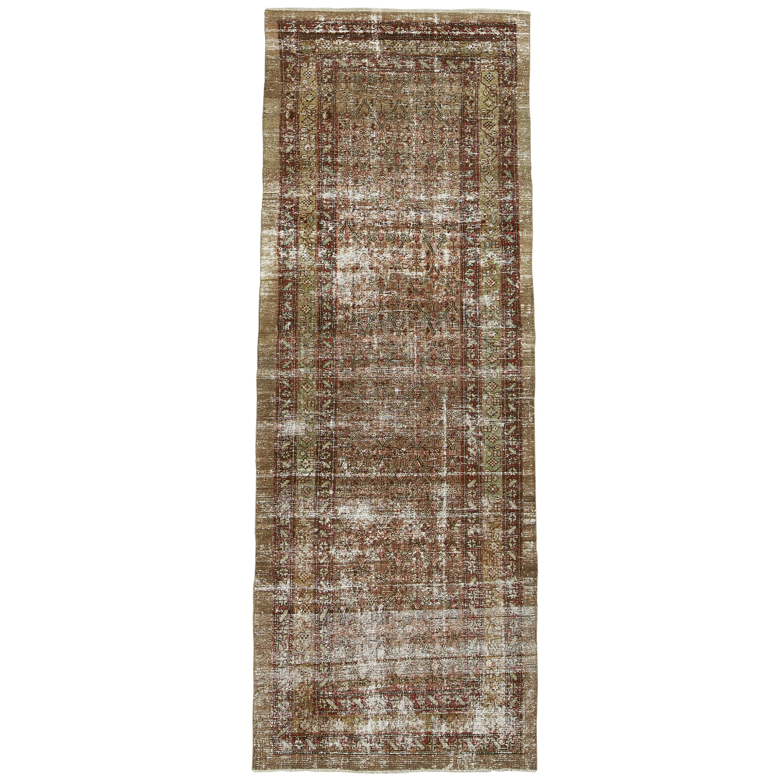 For generations, Elte has worked with expert local rug pickers throughout Morocco, Iran, Turkey and Europe to source vintage and antique rugs.