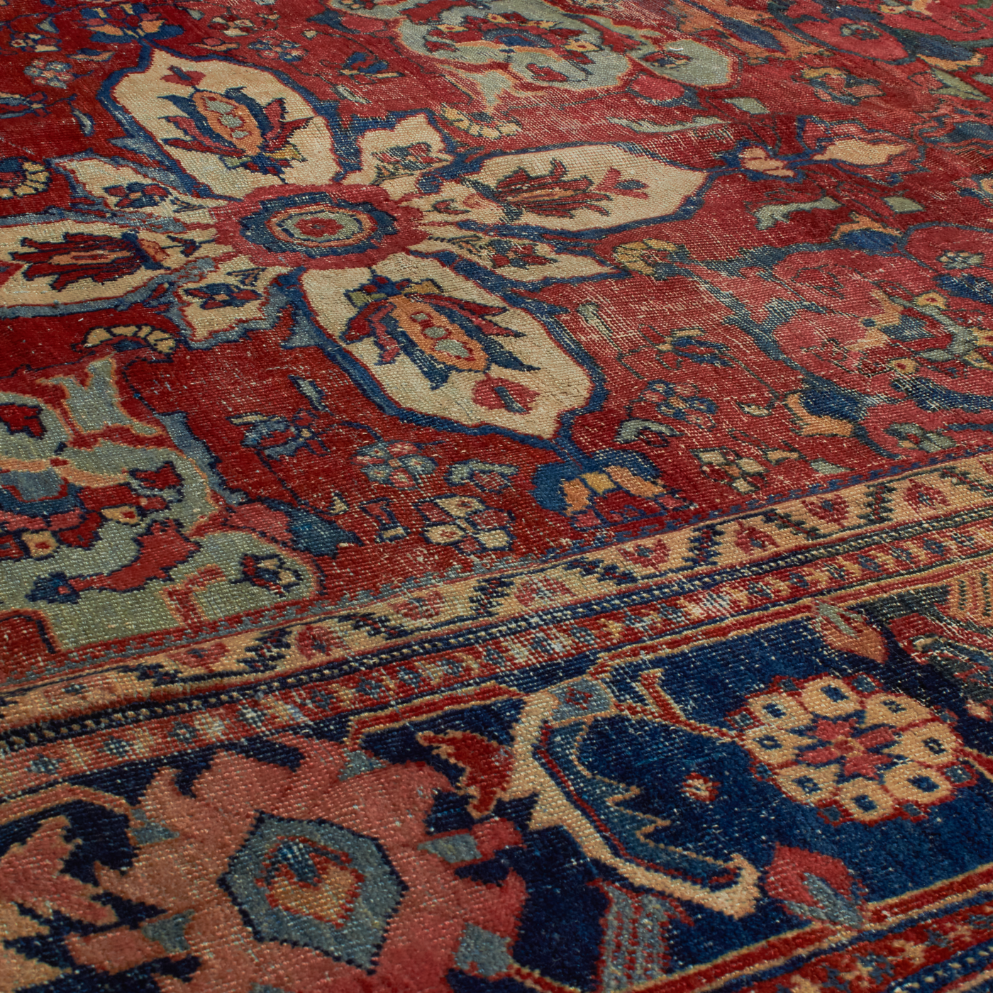 For generations, Elte has worked with expert local rug pickers throughout Morocco, Iran, Turkey and Europe to source vintage and antique rugs.
