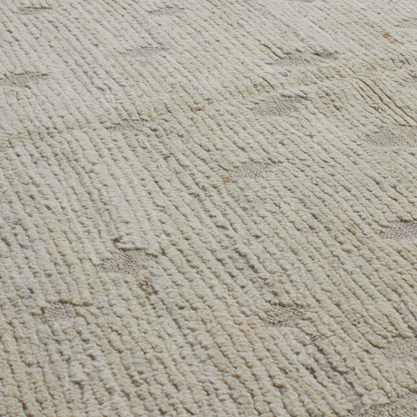 Revered for its lustre and soft hand, the natural qualities of wool from ancient Karakul sheep are honoured through restraint and refinement.