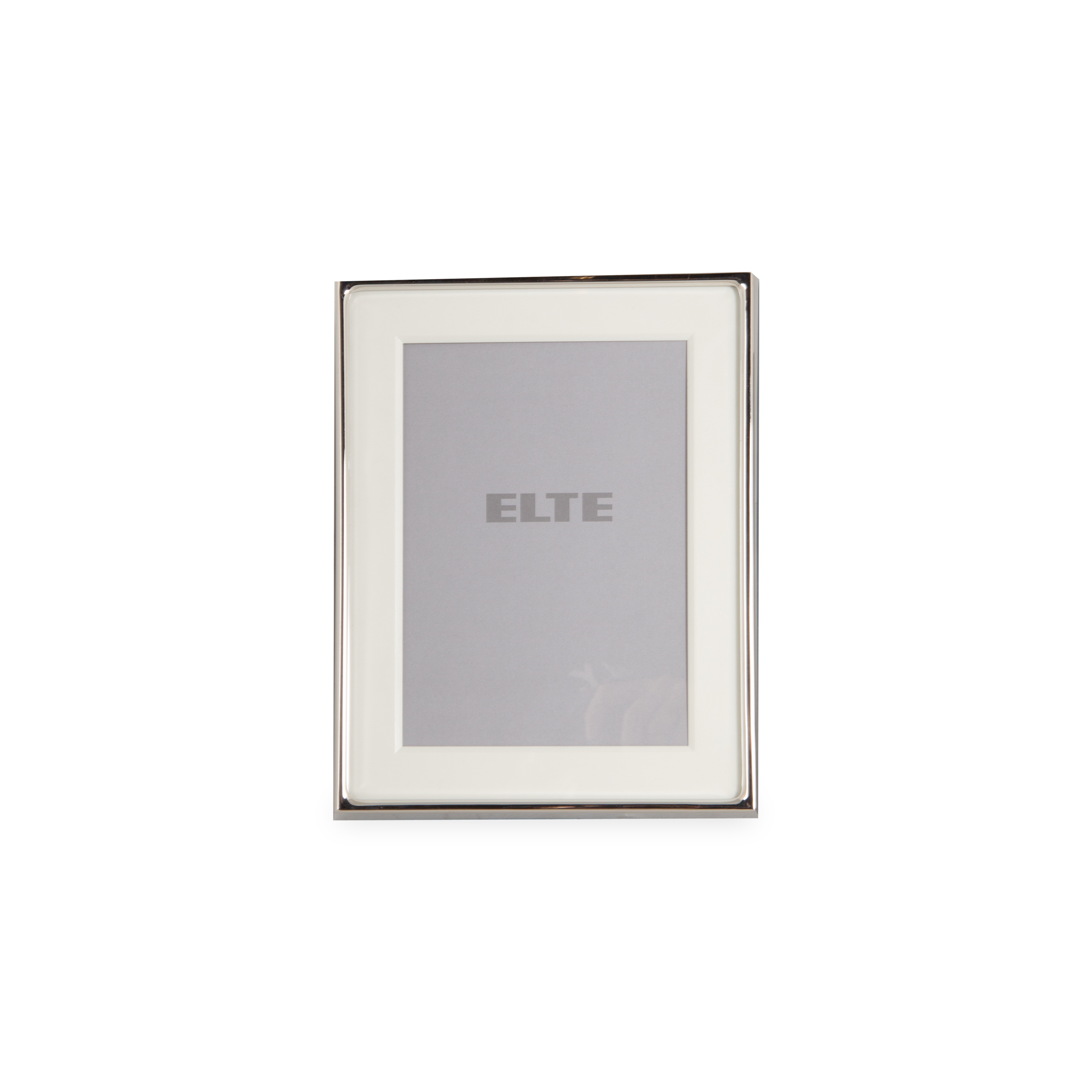 A truly stylish picture frame allows the photo within to take centre stage and should not distract from it.