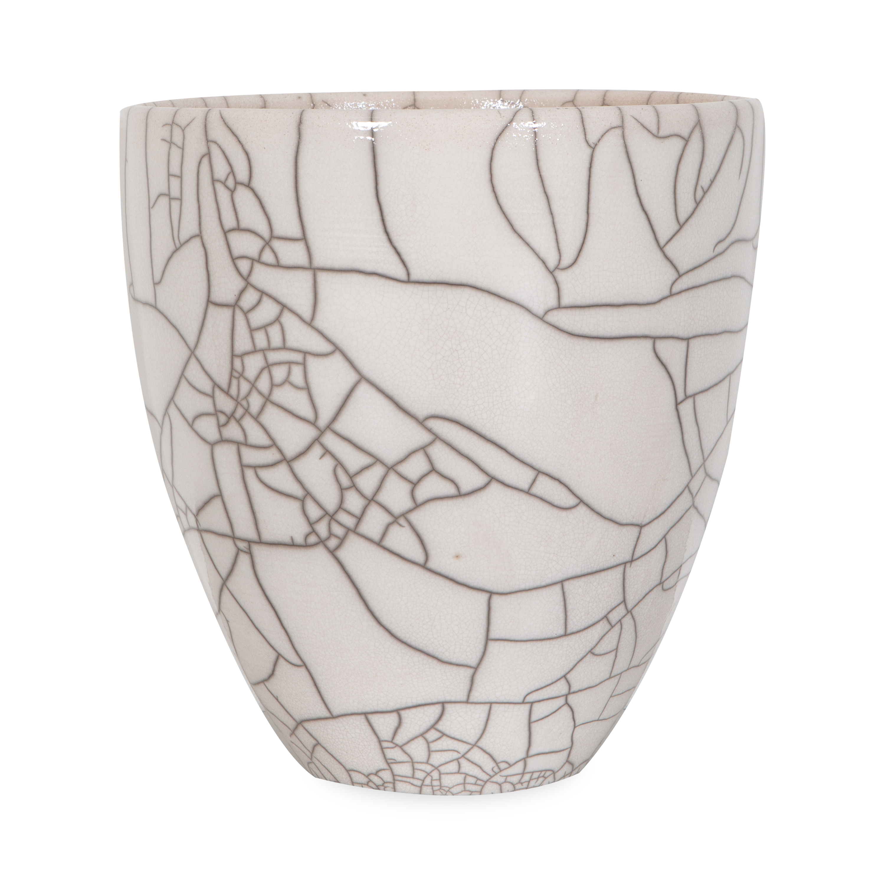 The Raku Planter features a white crackle finish, which is created due to the highly reactive Raku glaze and a low-firing process that involves controlling temperature and deprivin